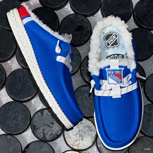 HEYDUDE NHL® New York Rangers® Wally Slip – Varsity Blue/Red online